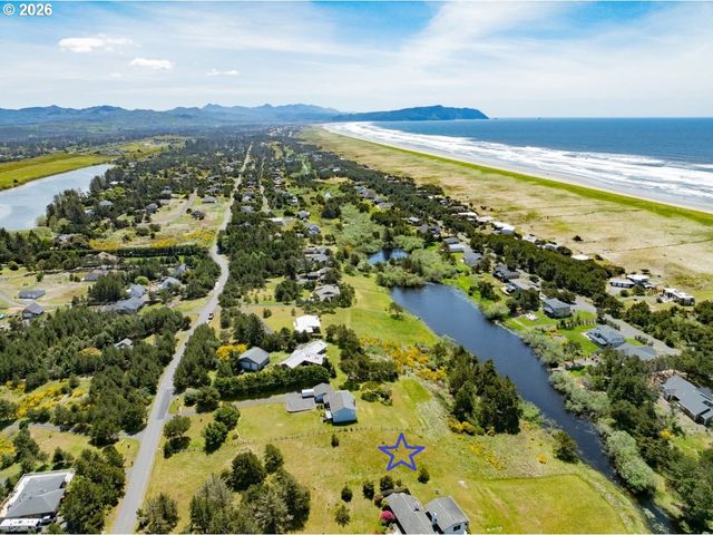Manion Dr, Warrenton, OR 97146
