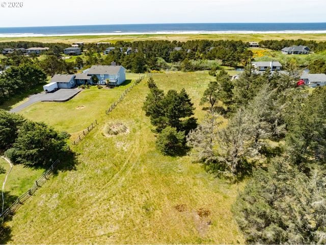 Manion Dr, Warrenton, OR 97146