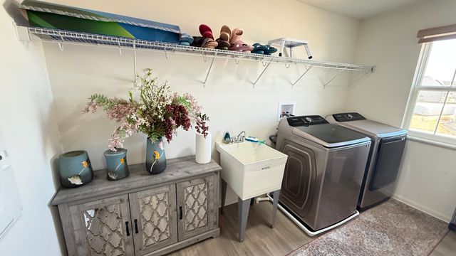 16143 S Lakeview Road, Plainfield, IL 60586