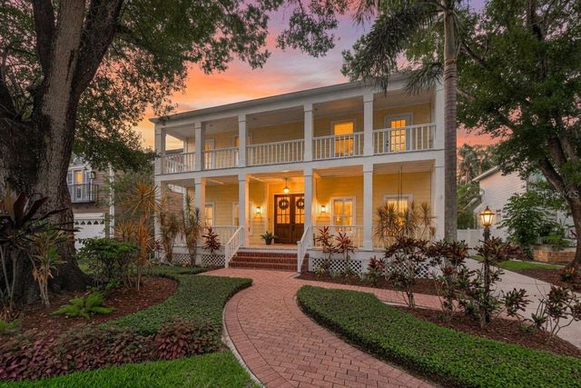 4618 W TENNYSON AVENUE, Tampa, FL 33629
