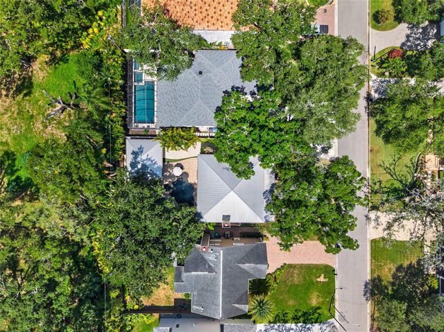 4618 W TENNYSON AVENUE, Tampa, FL 33629