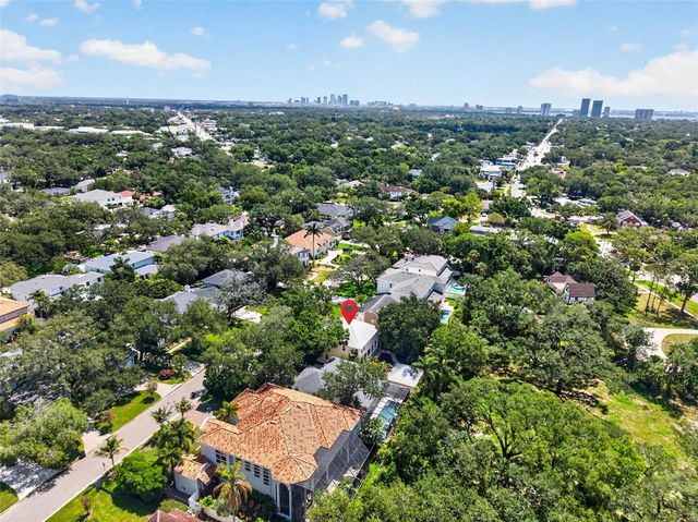 4618 W TENNYSON AVENUE, Tampa, FL 33629