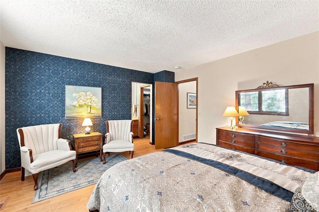 6425 S Galena Court, Englewood, CO 80111