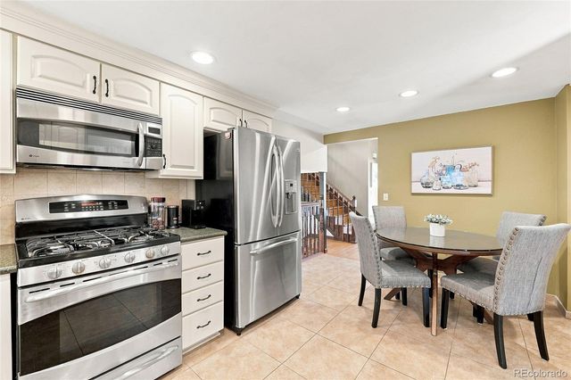 6425 S Galena Court, Englewood, CO 80111