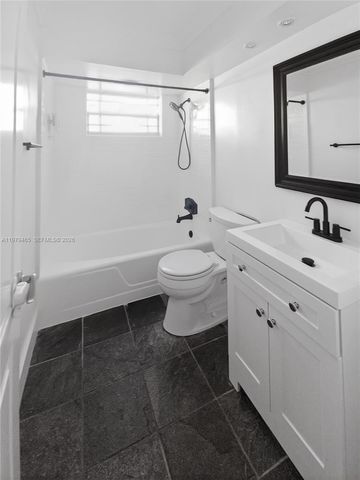 3608 Cleveland St, Hollywood, FL 33021