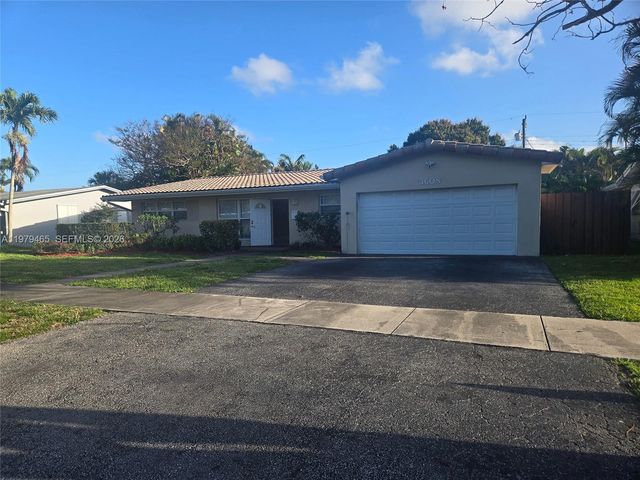 3608 Cleveland St, Hollywood, FL 33021