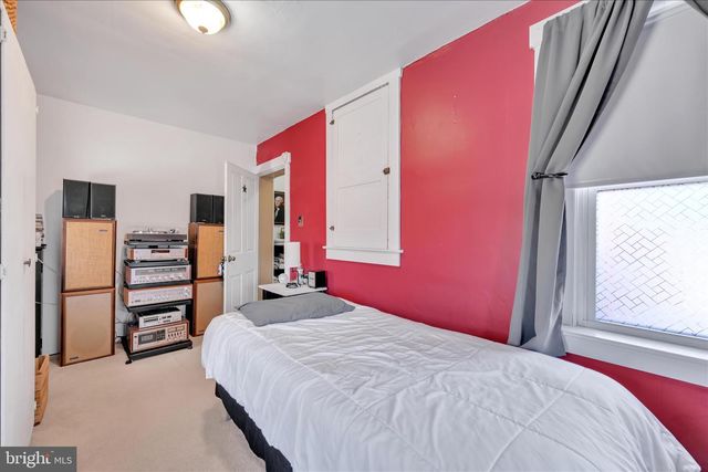 306 N STATE ST, Ephrata, PA 17522