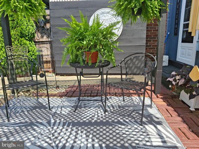 306 N STATE ST, Ephrata, PA 17522