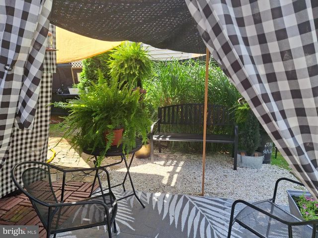 306 N STATE ST, Ephrata, PA 17522