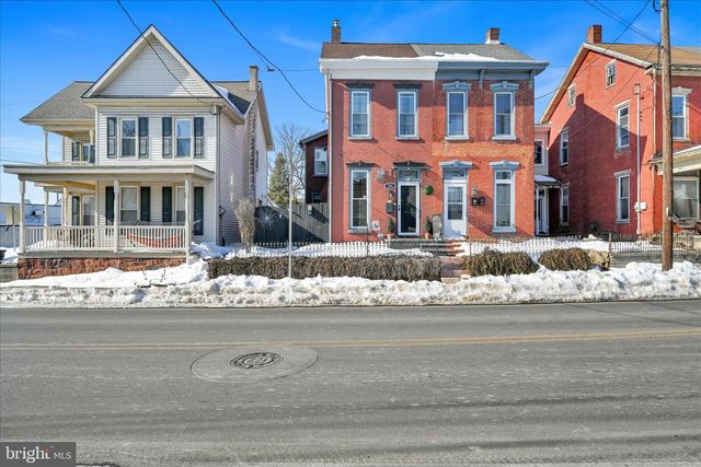 306 N STATE ST, Ephrata, PA 17522