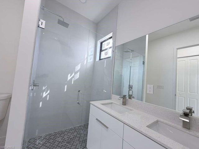 477 Rayford ST, Lehigh Acres, FL 33974