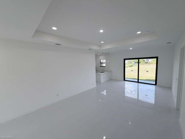 477 Rayford ST, Lehigh Acres, FL 33974