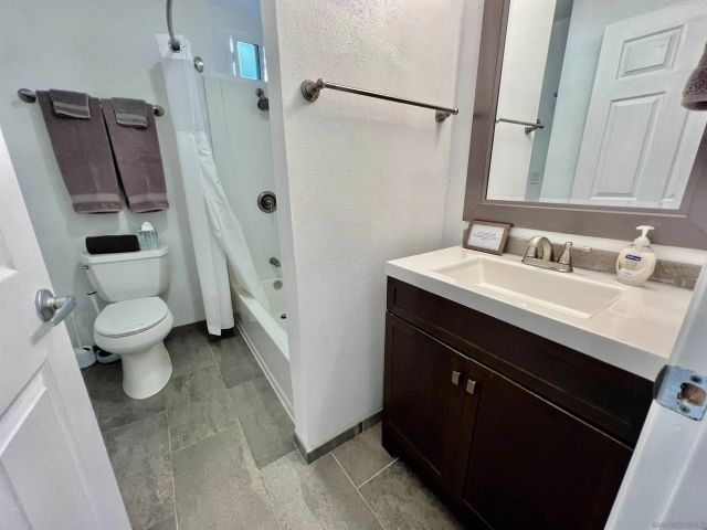 6628 La Jolla Blvd., La Jolla, CA 92037