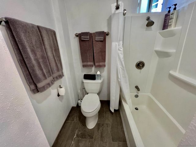 6628 La Jolla Blvd., La Jolla, CA 92037