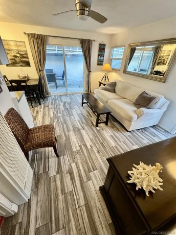 6628 La Jolla Blvd., La Jolla, CA 92037