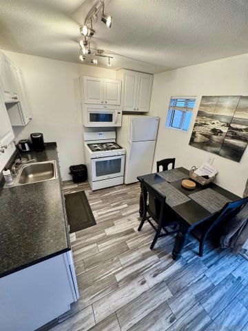 6628 La Jolla Blvd., La Jolla, CA 92037