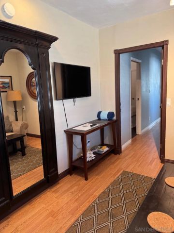 6628 La Jolla Blvd., La Jolla, CA 92037