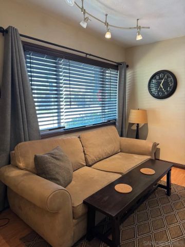 6628 La Jolla Blvd., La Jolla, CA 92037