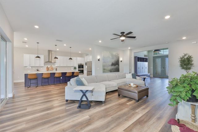 8462 IVY STARK BOULEVARD, Wesley Chapel, FL 33545