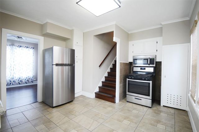 407 N Chappell Hill Street, Brenham, TX 77833