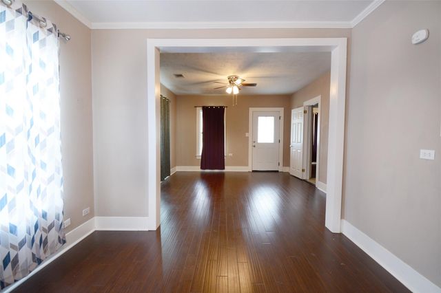 407 N Chappell Hill Street, Brenham, TX 77833