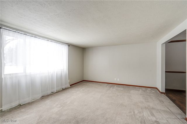 8499 Sherri Avenue NW, Canal Fulton, OH 44614