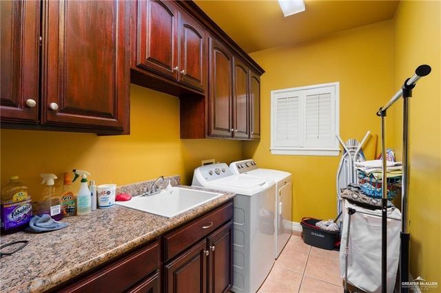 4802 N 29th Lane, Mcallen, TX 78504