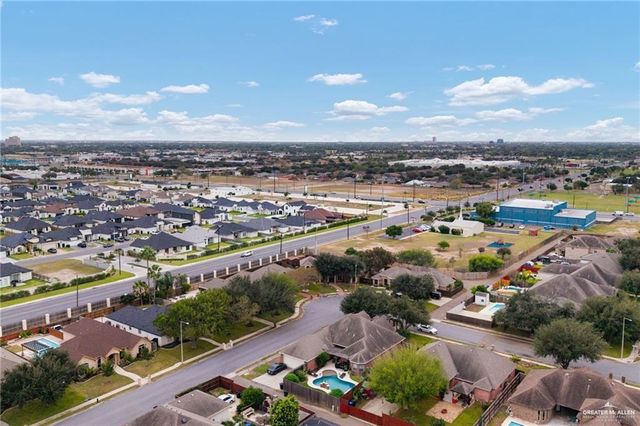 4802 N 29th Lane, Mcallen, TX 78504