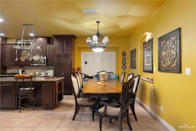 4802 N 29th Lane, Mcallen, TX 78504