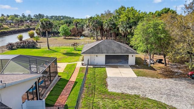 3886 24th AVE SE, Naples, FL 34117