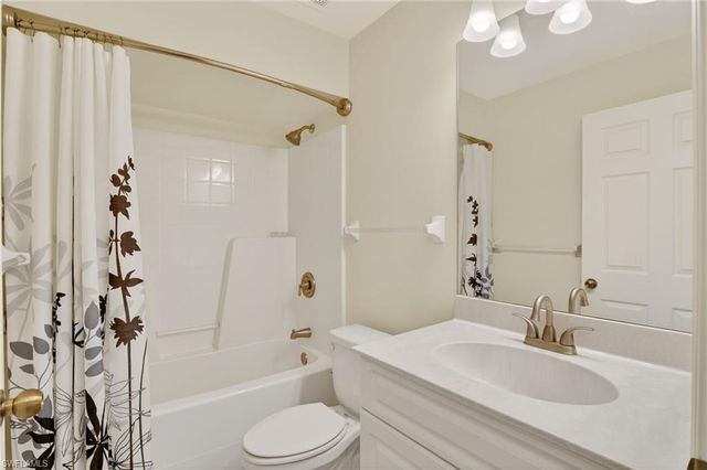 3886 24th AVE SE, Naples, FL 34117