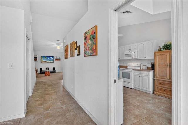 3886 24th AVE SE, Naples, FL 34117