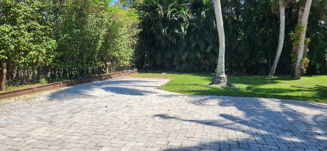 1066 SE St Lucie Boulevard, Stuart, FL 34996