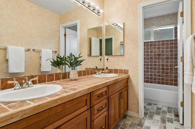 1755 Peninsula Circle, Castle Rock, CO 80104