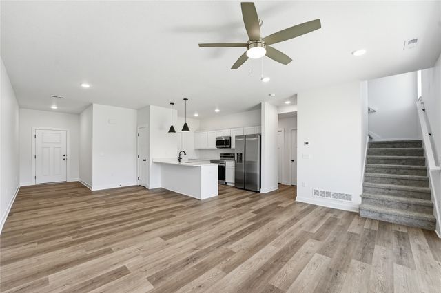 230 NW Waverly Drive, Waukee, IA 50263