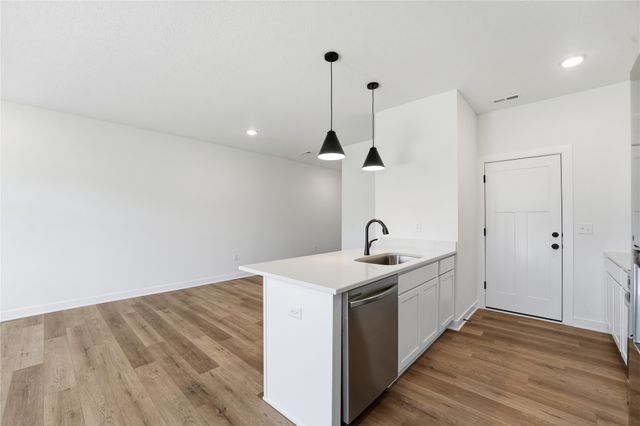 230 NW Waverly Drive, Waukee, IA 50263