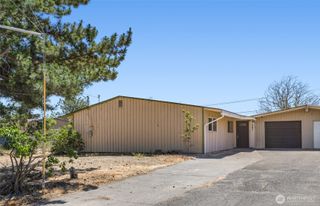 223 Carswell Drive, Moses Lake, WA 98837