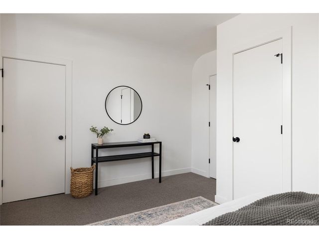 534 W 4th Ave, Denver, CO 80223