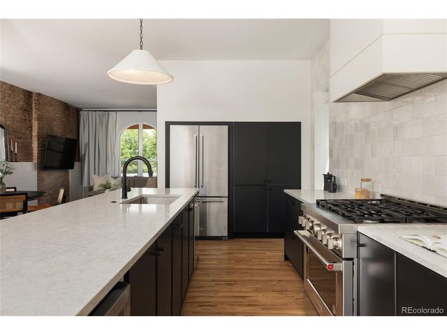 534 W 4th Ave, Denver, CO 80223