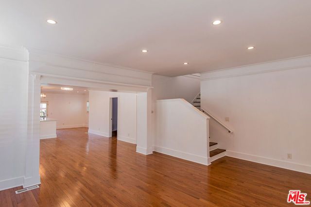 4530 W Washington Boulevard, Los Angeles, CA 90016