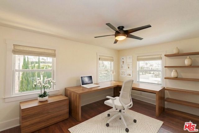 4530 W Washington Boulevard, Los Angeles, CA 90016