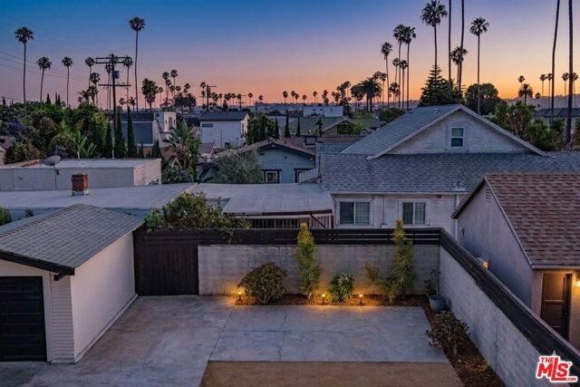 4530 W Washington Boulevard, Los Angeles, CA 90016