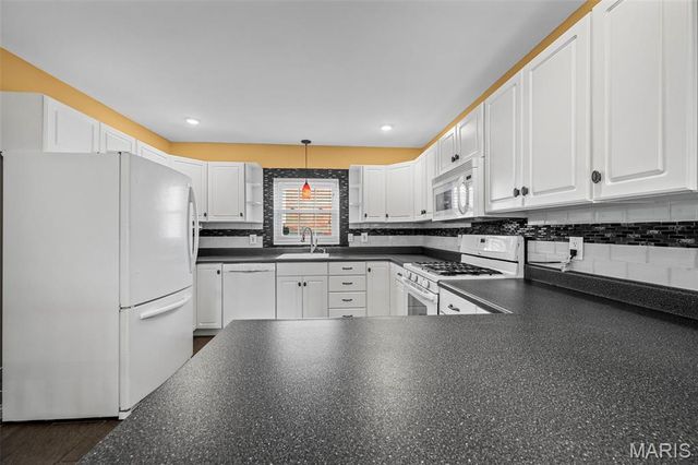 6709 Lansdowne Avenue, St Louis, MO 63109