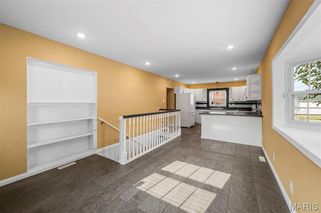 6709 Lansdowne Avenue, St Louis, MO 63109