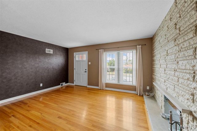 6709 Lansdowne Avenue, St Louis, MO 63109