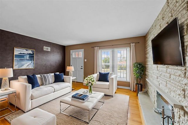 6709 Lansdowne Avenue, St Louis, MO 63109