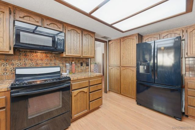 19525 Casner Rd, Ramona, CA 92065