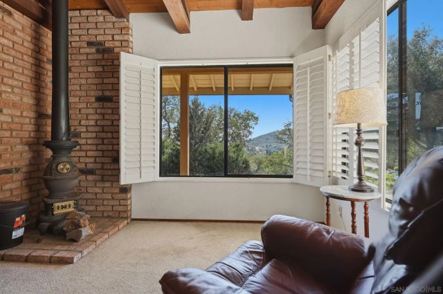 19525 Casner Rd, Ramona, CA 92065