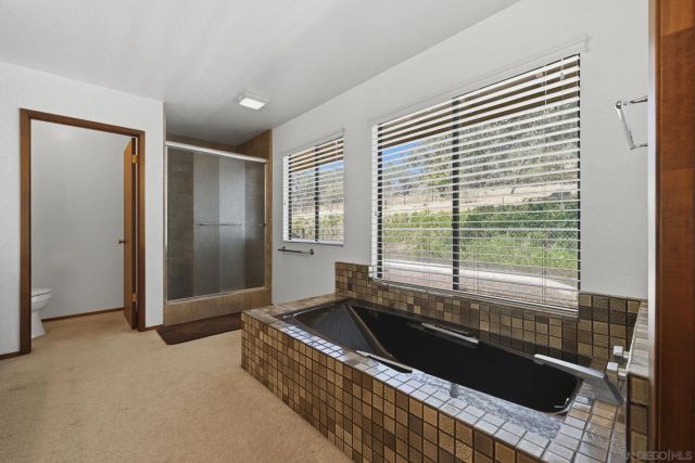 19525 Casner Rd, Ramona, CA 92065