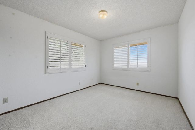 19525 Casner Rd, Ramona, CA 92065
